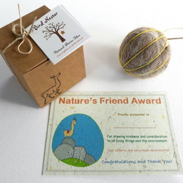 Nature Award and Bird Nester, Bird Nesting Fibre, Wildlife Nesting Material, Garden Decoration, Eco Friendly Gifts, Environment Certificate
