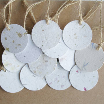 100 Small Round Tags - 3.5cm - Neutral Tones