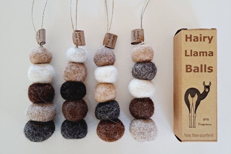 Felt car dangle, car freshener