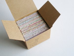 Lunch Box Notes. Love Notes. Message Paper for Mum in Box. Hand made Recycled Paper. 120 Small Hand Torn Pieces for Messages. Obento