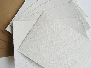 Letter Set made with Llama Poo Paper. 6 x 4 inch childs stationery set. Children's recycled writing set with envelopes