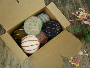 Box of 6 Bird Nesters, Llama Fibre. Bright Coloured baubles with nesting material for the birds in gift box. Eco friendly Decoration, Garden