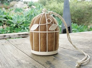 Native Bird Nester, Llama Nesting fibre in Cream Cage, Aviary Bedding Material, Wildlife Nest builder, Garden Decor, Nature Garden Gifts