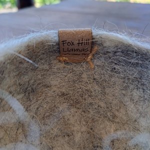 Fuzzy Llama Fibre Pod