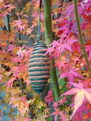 Hanging Bird Nester with Llama Fibre Nesting Material for Birds. Ideal for Eco Friendly Gardens. Gardener gifts and nature playgrounds