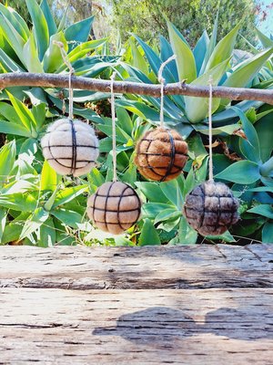 Bird Nester in Gift Box for Garden. Llama Nest Building Material for nature lover and backyard birds. Mothers Day Gift
