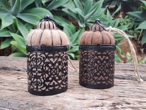 Llama fibre bird nest starter. Home maker garden gift with natural nest building material for wild birds. Outdoor Gift for Dads