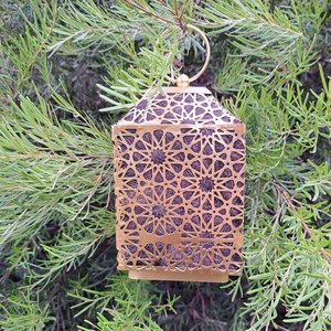 Gold Bird Nester with Llama Fibre Nesting Material. Garden Gift Idea for bird loving home gardener.  Natural Bird house filler, mothers day