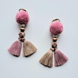 Dusky Pink Llama or Alpaca Halter Accessory. 