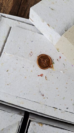 Stationery Set. Gift boxed handmade recycled paper writing sheets and envelopes with wax seals. 10 sheets, 5 envelopes, wax seals