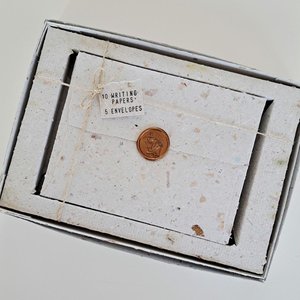 Stationery Set. Gift boxed handmade recycled paper writing sheets and envelopes with wax seals. 10 sheets, 5 envelopes, wax seals