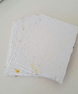 40 x Handmade papers, 4 x 3 Inch Recycled Paper Stationery Box