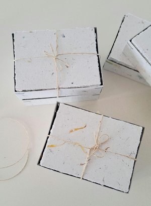 40 x Handmade papers, 4 x 3 Inch Recycled Paper Stationery Box