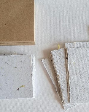 30 Handmade recycled papers with commercially recycled brown envelopes. 4x3 Inch Stationery Set in Gift Box