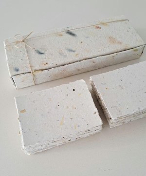 50 Pieces of thick handmade recycled card 4x3 Inch in Gift Box. Cream in colour, deckle and rough torn edges