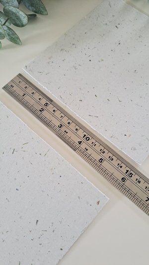 5 Sheets of 6x6 inch Handmade Recycled Paper with grass / lawn with square brown envelopes