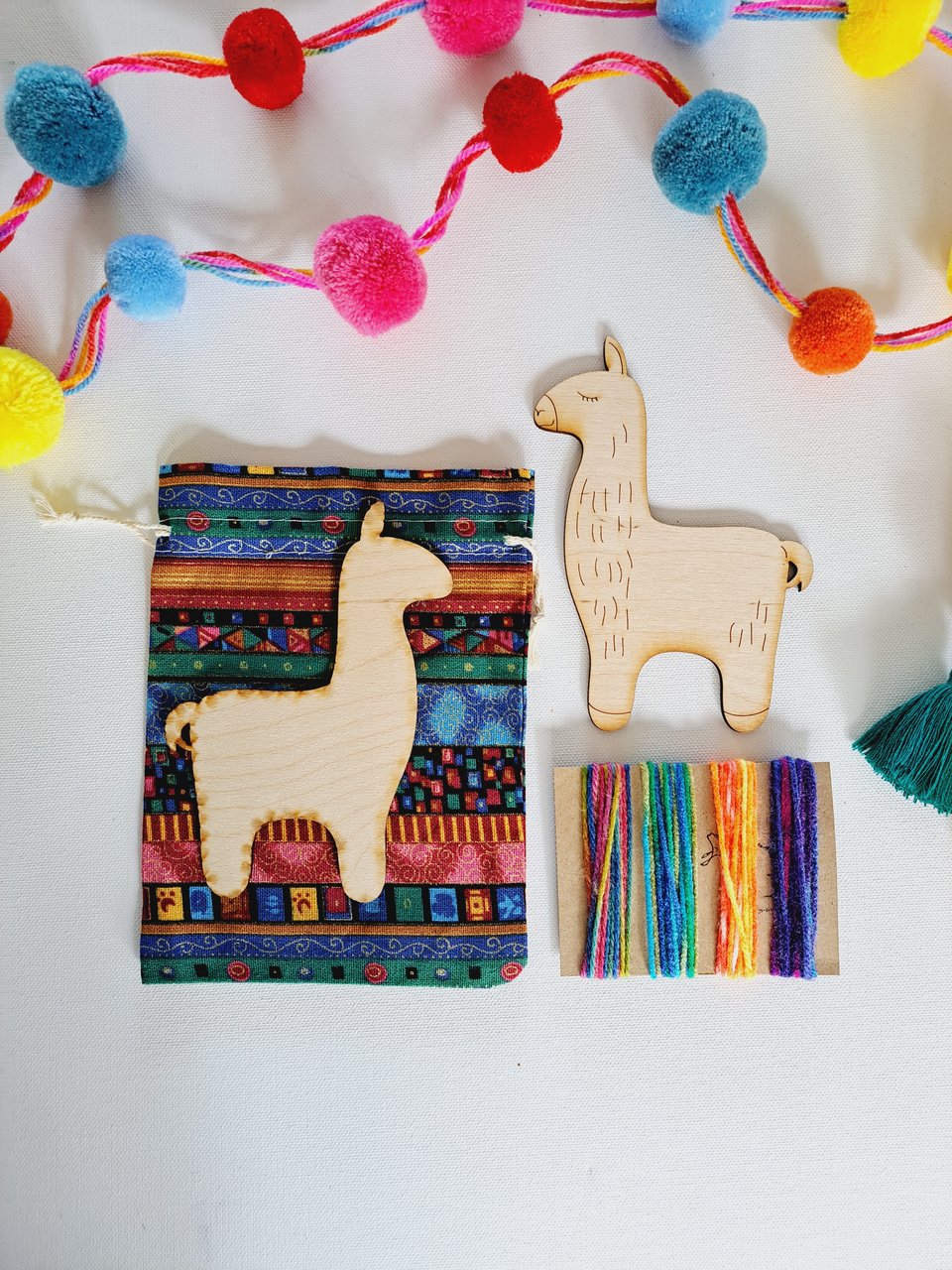 Llama copying craft for kids