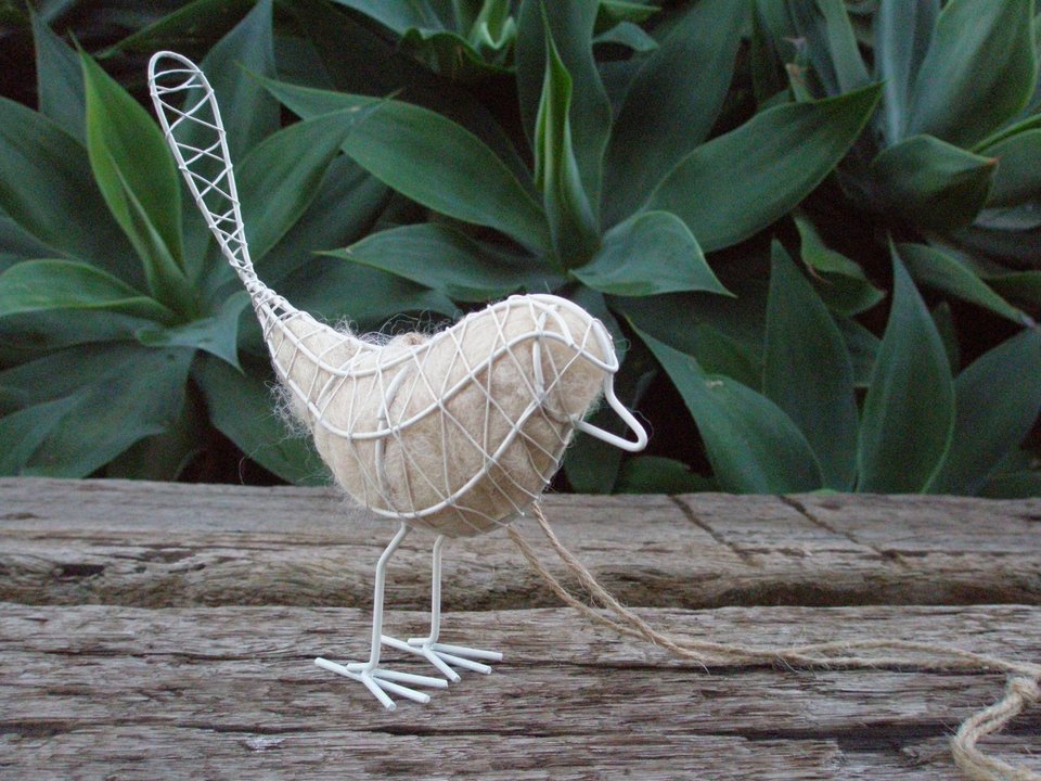Native Bird Nester. Wire Bird with Llama Fibre Nesting Material, love birds, Gift for bride, Mother's Gift, Garden Gift Idea, Eco