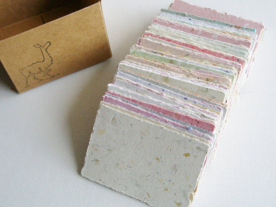 Lunch Box Notes. Love Notes. Message Paper for Mum in Box. Hand made Recycled Paper. 120 Small Hand Torn Pieces for Messages. Obento