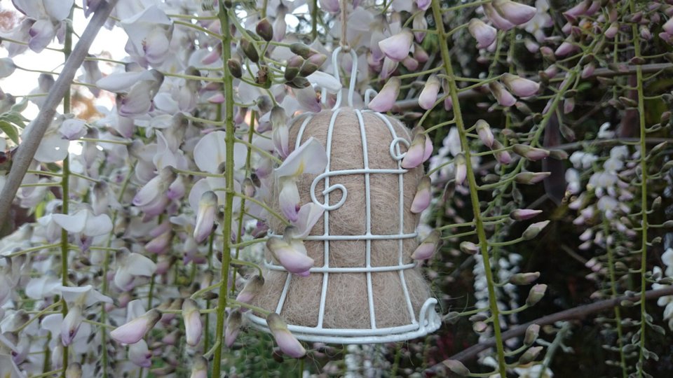 2 white Bells, Bird Nesters, Garden Wedding Decor, Wedding bells, Gift for the Bride, White Wedding, Wedding Decorations, Eco Wedding