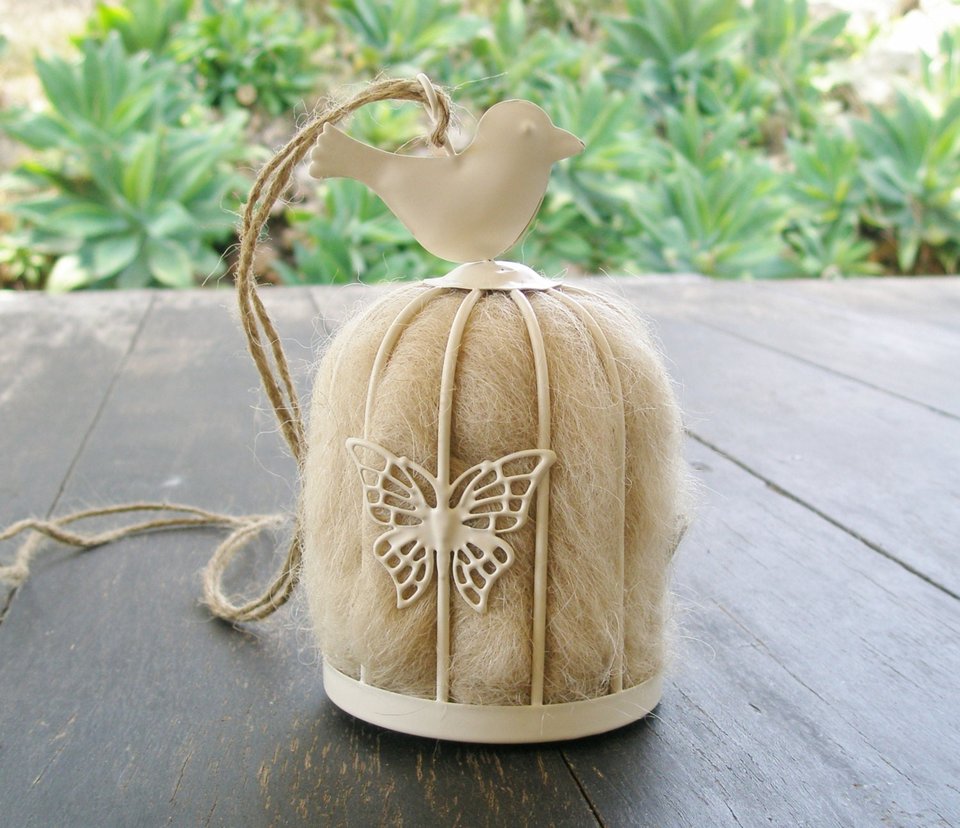 Bird Nester with opened Llama fibre for Nature Garden and gardener Gifts