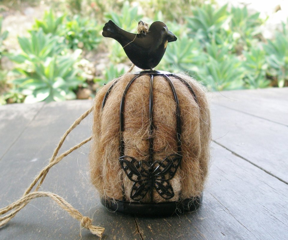 Llama Bird Nester, Bird Nesting Fibre, Nester, Nesting Material, Wildlife Nester, Garden Decor, Nature Garden, Garden Gifts, Bird Gift