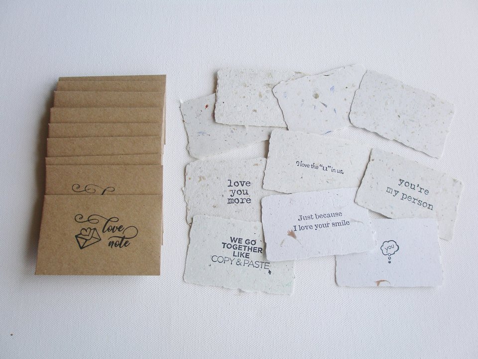 Love Note Kit with Hand made Paper. Mini Notes with Envelopes. Homemade recycled Love Messages. Lover's Gift for partner wife husband