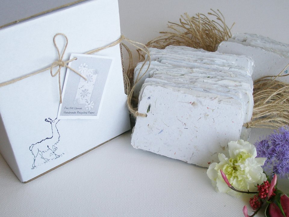 100 Handmade Recycled Paper Gift Tags: Deckle Edge Swing Tags