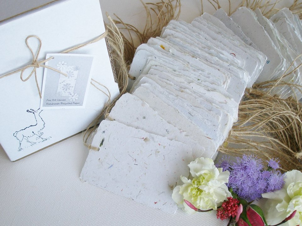 100 Handmade Recycled Paper Gift Tags: Deckle Edge Swing Tags