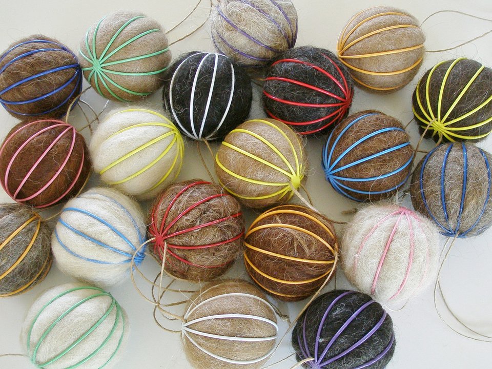 Box of 6 Bird Nesters, Llama Fibre. Bright Coloured baubles with nesting material for the birds in gift box. Eco friendly Decoration, Garden