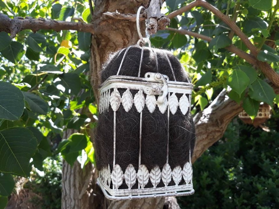 Birdcage Bird Nester, Llama Fibre, Nesting Material for Native Birds, Garden Gift for Mother, Bird Gift, Decorative Vintage Bird Cage