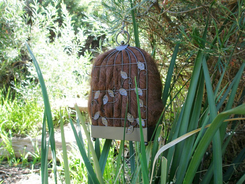 Narrow Bird Nester for Wall. Bird Nesting Llama Fibre Gift for Garden. Housewarming or Backyard Nature Gift Idea. Eco home gardener