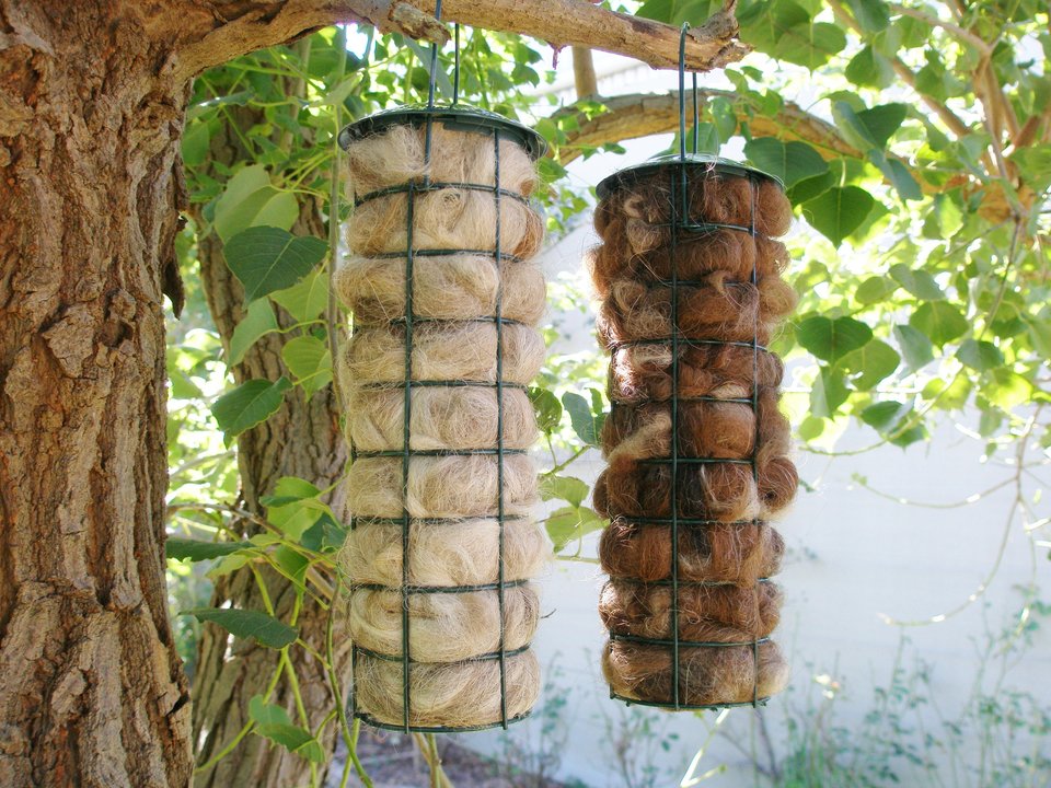 Bird Nester. Llama Fibre Nesting Material. Garden Isolation Backyard Gift Idea for Home gardener.  Natural Bird house filler