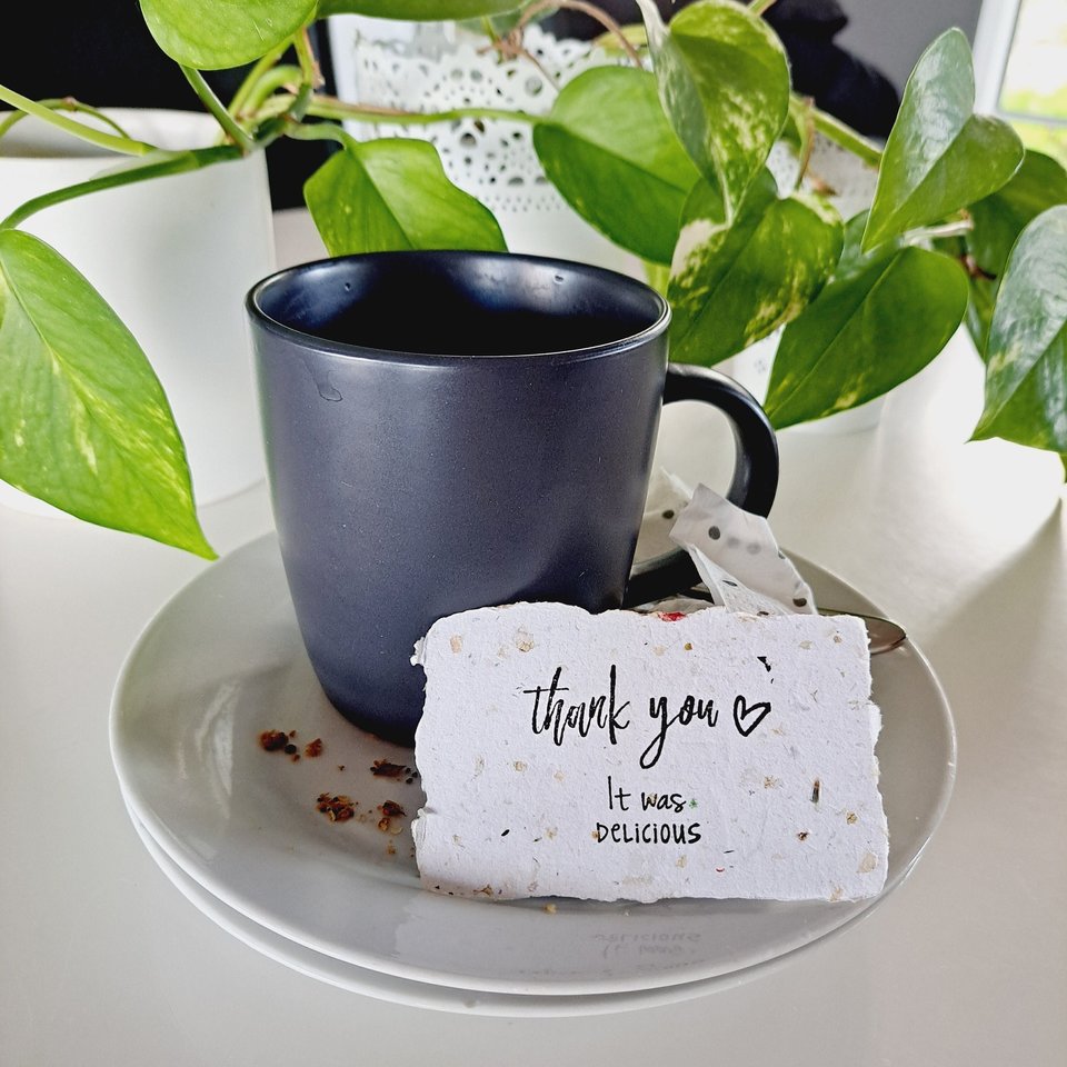 10 Mini cafe notes "Thank you, it was delicious", Handmade Recycled Paper gratitude messages for diners, restaurants, visitors and chefs
