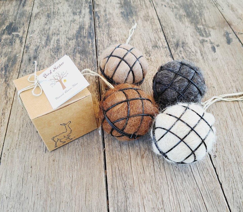 Bird Nester in Gift Box for Garden. Llama Nest Building Material for nature lover and backyard birds. Mothers Day Gift