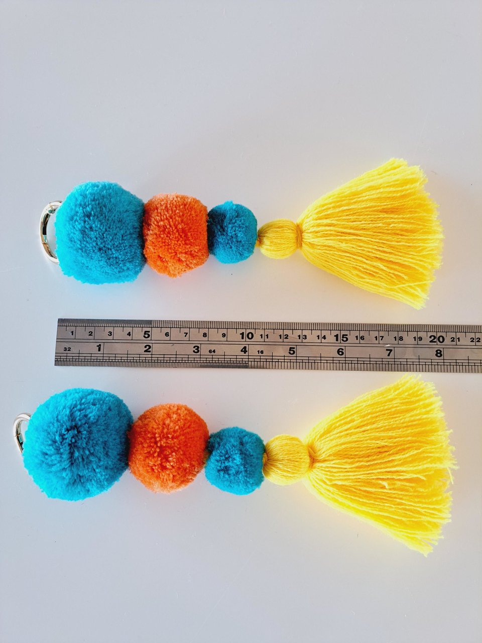Halter pom pom tassels for llamas and alpacas