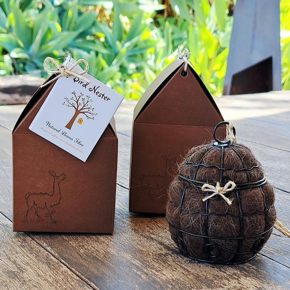 Small Bird Nester with refill in gift boxes. Llama Fibre Nesting Material for garden / bird lover. Birdhouse / birdbath / feeder accessory