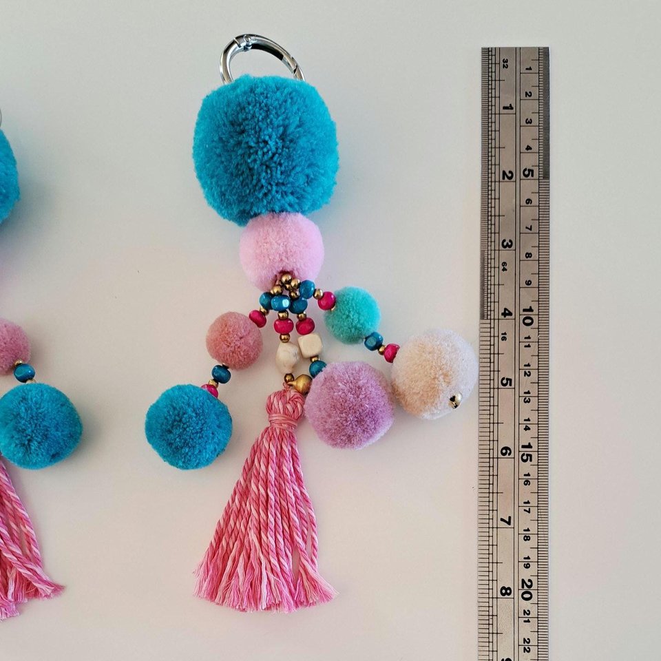 Pink Llama Alpaca Halter Tassels: Clip On Accessories