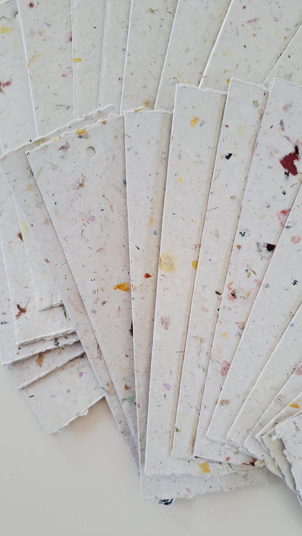 Bookmarks - Handmade recycled paper in gift box - Mixed neutral tones with flower petals and botanicals