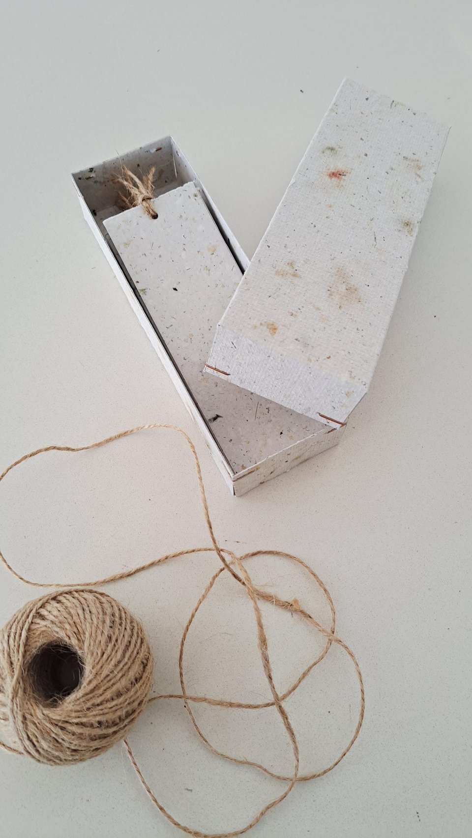 Bookmarks - Handmade recycled paper in gift box - Mixed neutral tones with flower petals and botanicals