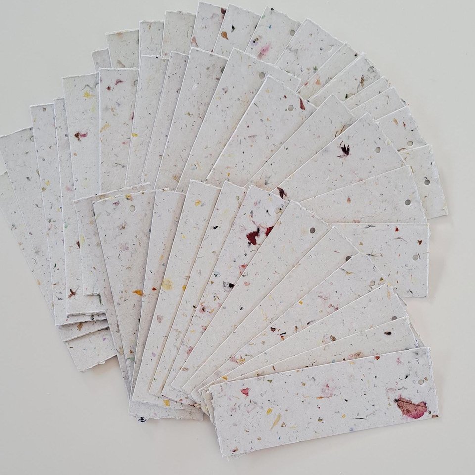 Bookmarks - Handmade recycled paper in gift box - Mixed neutral tones with flower petals and botanicals