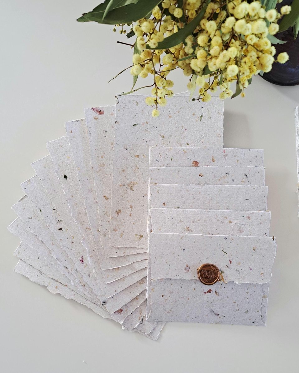 Stationery Set. Gift boxed handmade recycled paper writing sheets and envelopes with wax seals. 10 sheets, 5 envelopes, wax seals