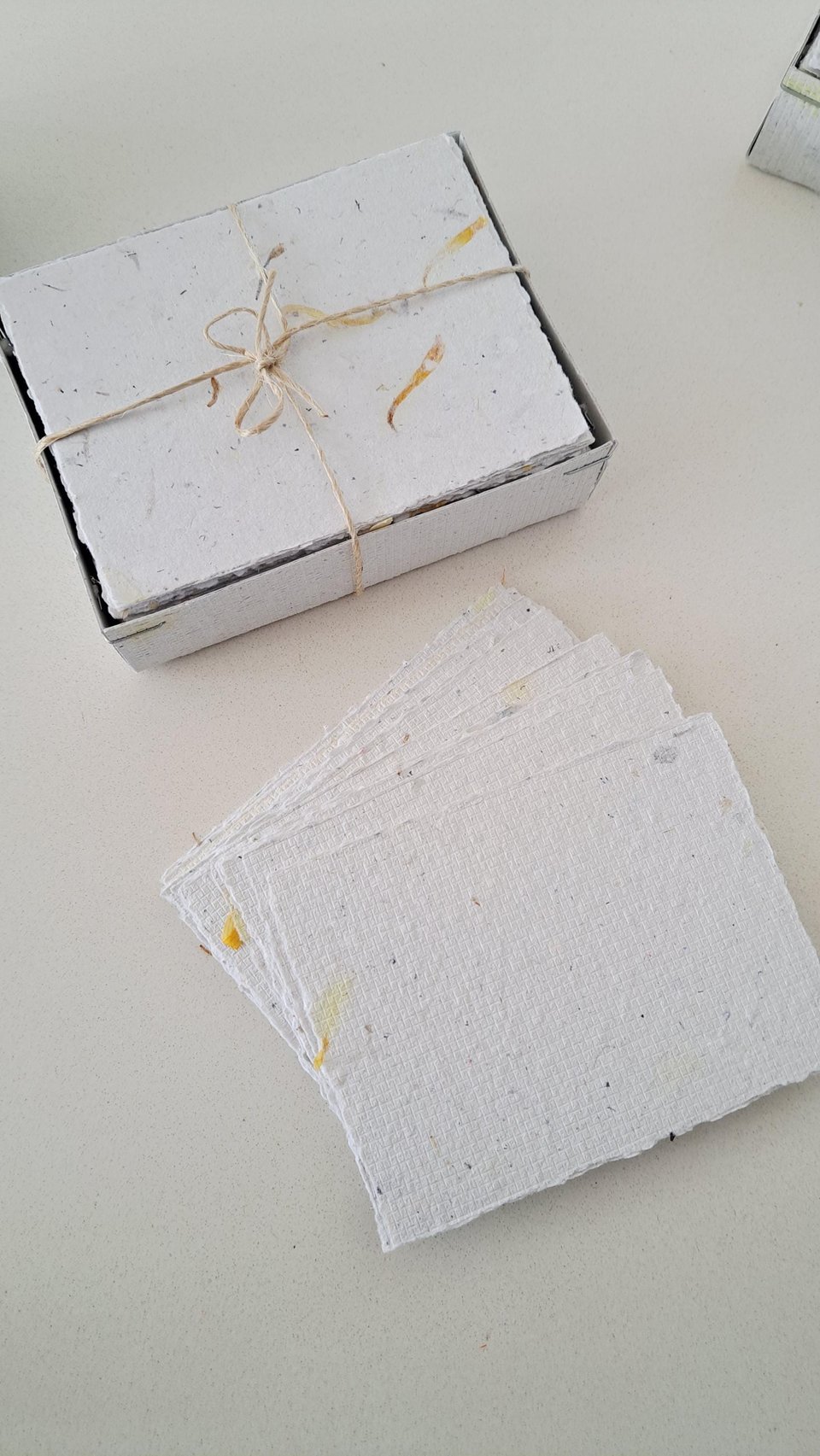 40 x Handmade papers, 4 x 3 Inch Recycled Paper Stationery Box