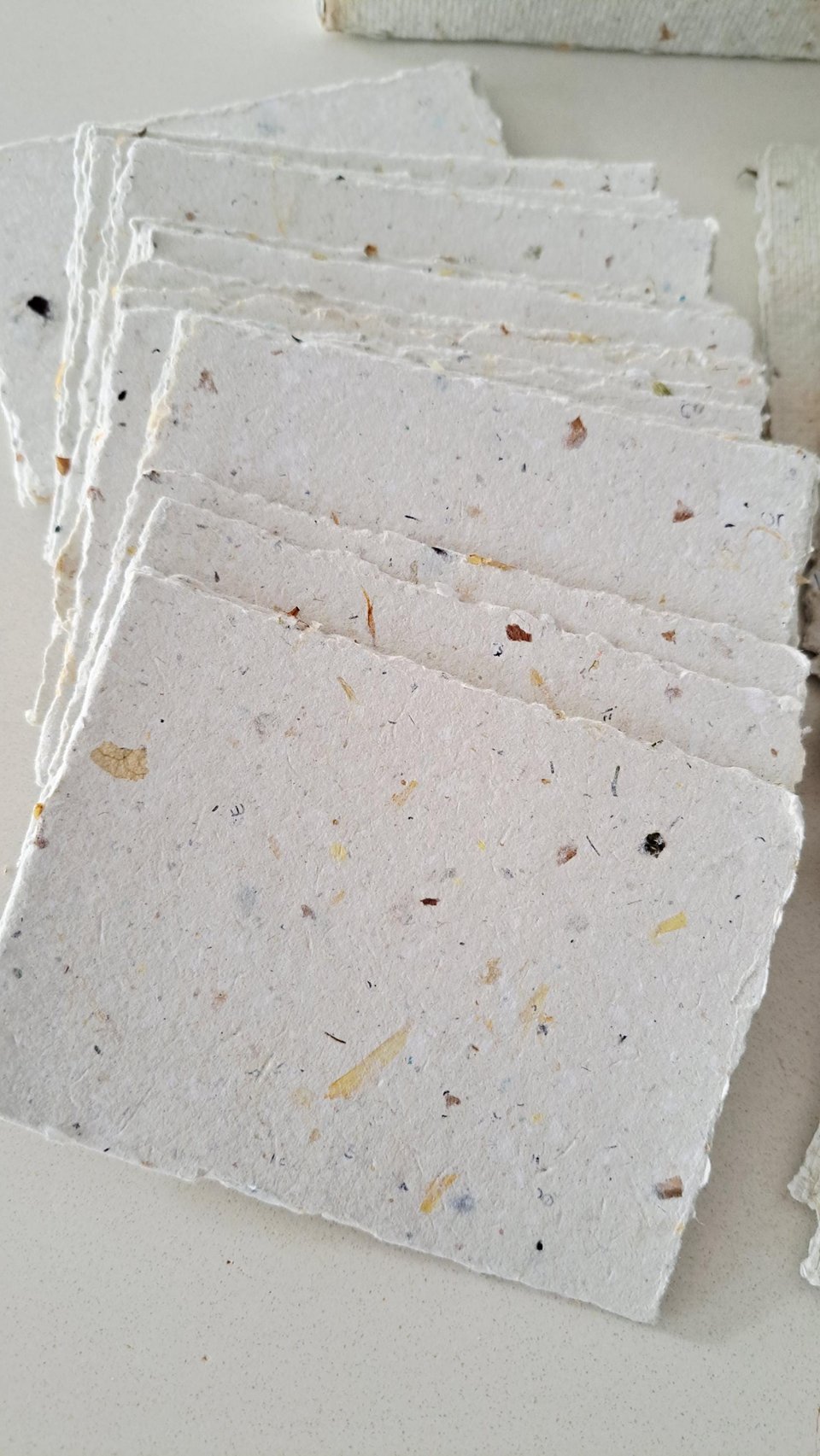 50 Pieces of thick handmade recycled card 4x3 Inch in Gift Box. Cream in colour, deckle and rough torn edges