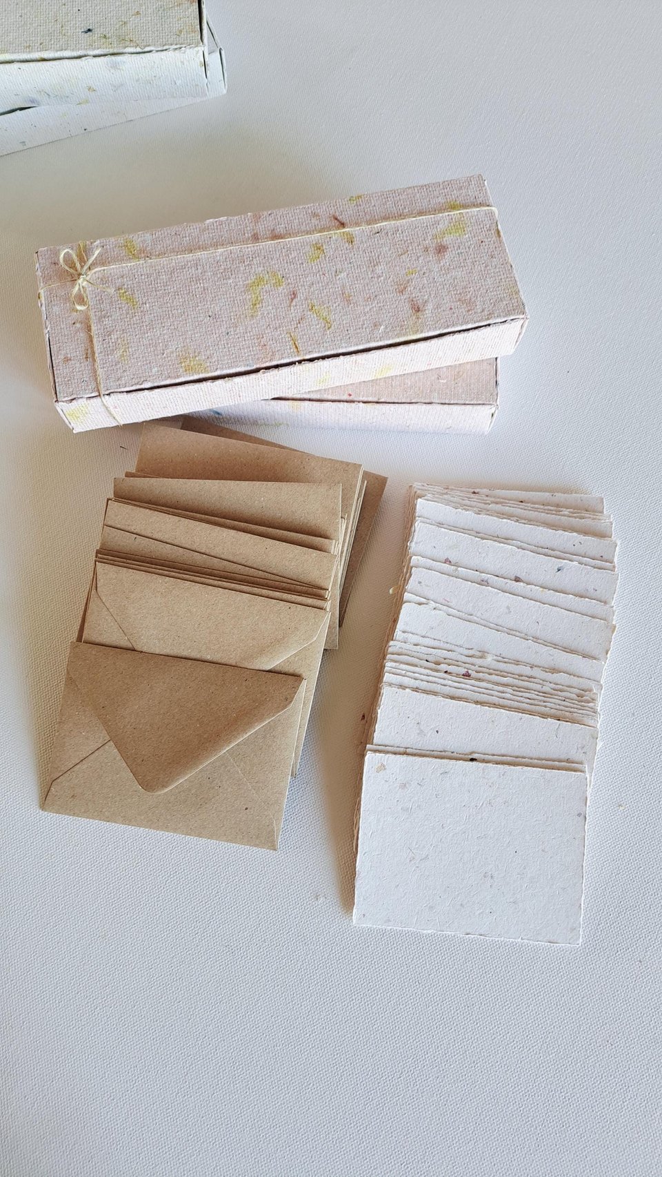 30 Handmade recycled papers with commercially recycled brown envelopes. 4x3 Inch Stationery Set in Gift Box