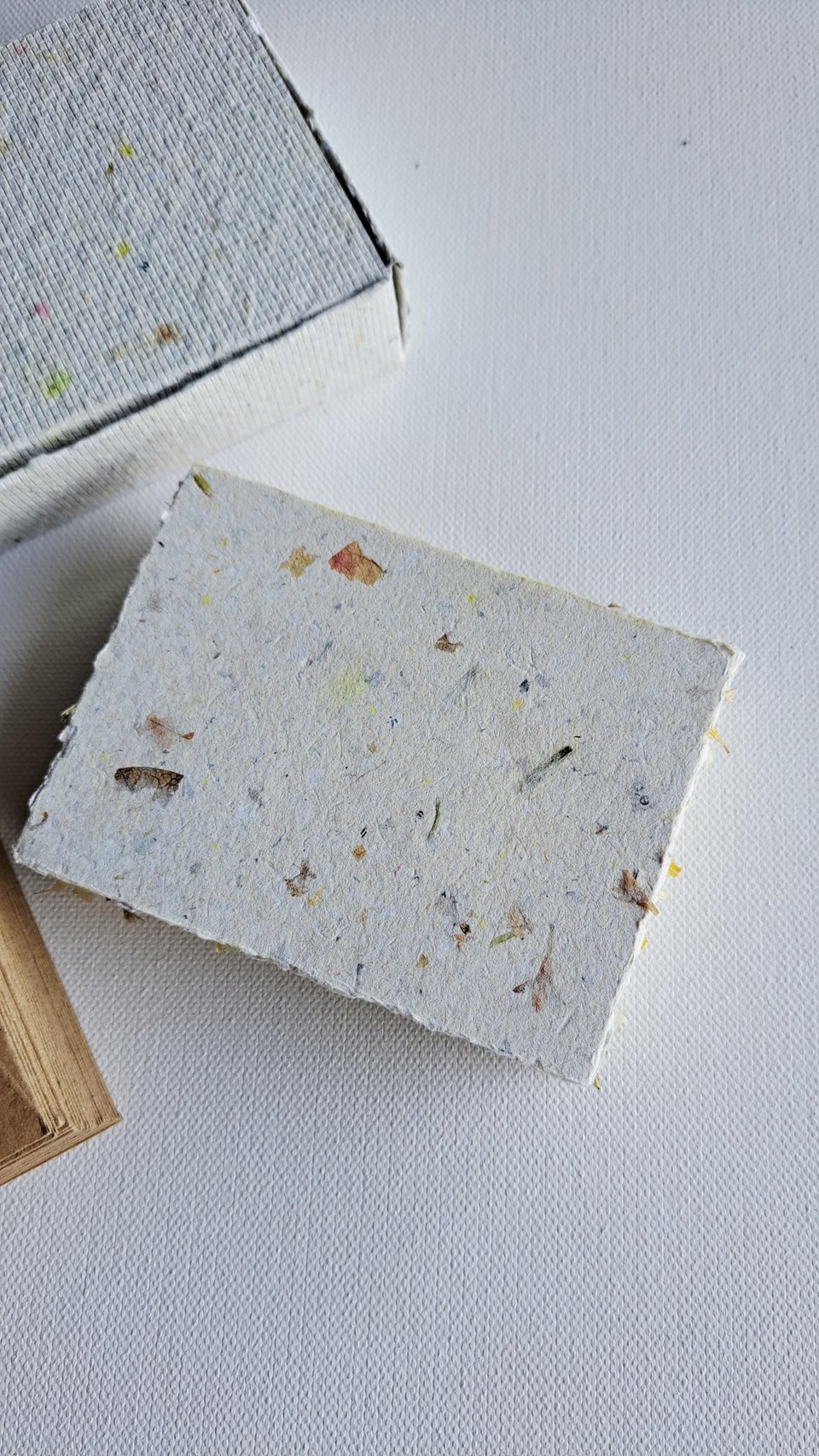 30 Handmade recycled papers with commercially recycled brown envelopes. 4x3 Inch Stationery Set in Gift Box