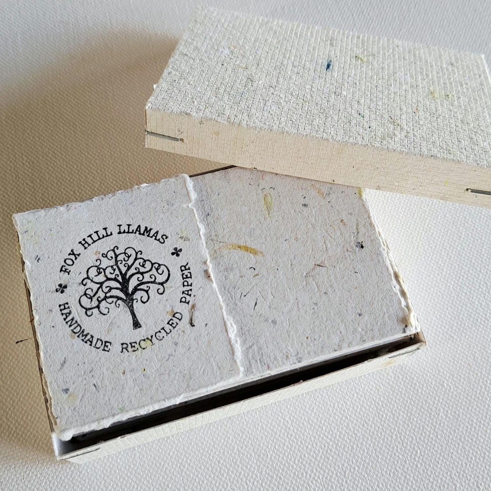 40 x Handmade recycled paper place cards for stamping or calligraphy, 4 x 2.5 Inch pieces in gift box