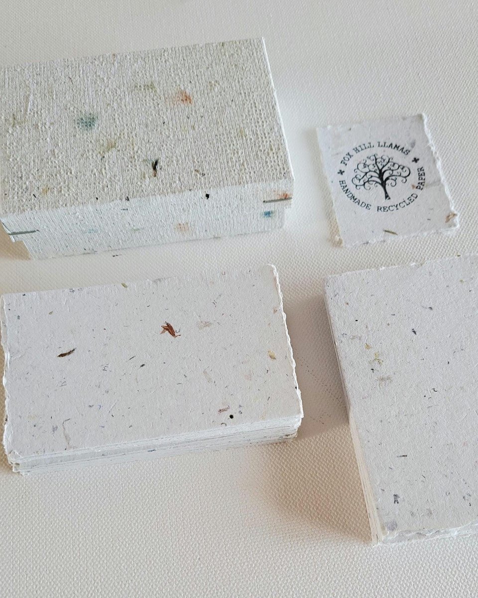 40 x Handmade paper place cards for stamping or calligraphy, 4 x 2.5 Inch Recycled Paper Pieces in gift box