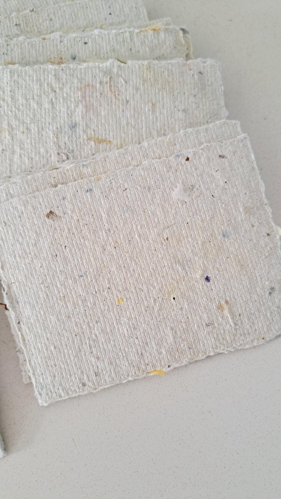 50 Pieces of thick handmade recycled card 4x3 Inch in Gift Box. Cream in colour, deckle and rough torn edges