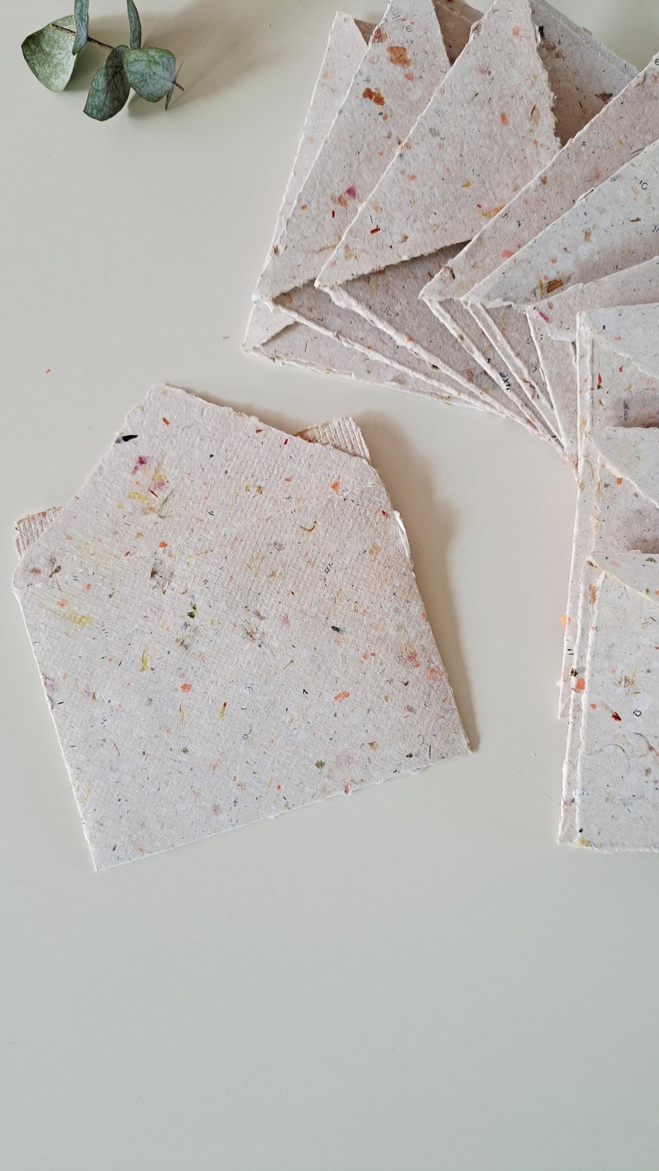 MINI Handmade Recycled Paper stationery set of 10 sheets and 10 envelopes with botanicals - Gift Boxed.
